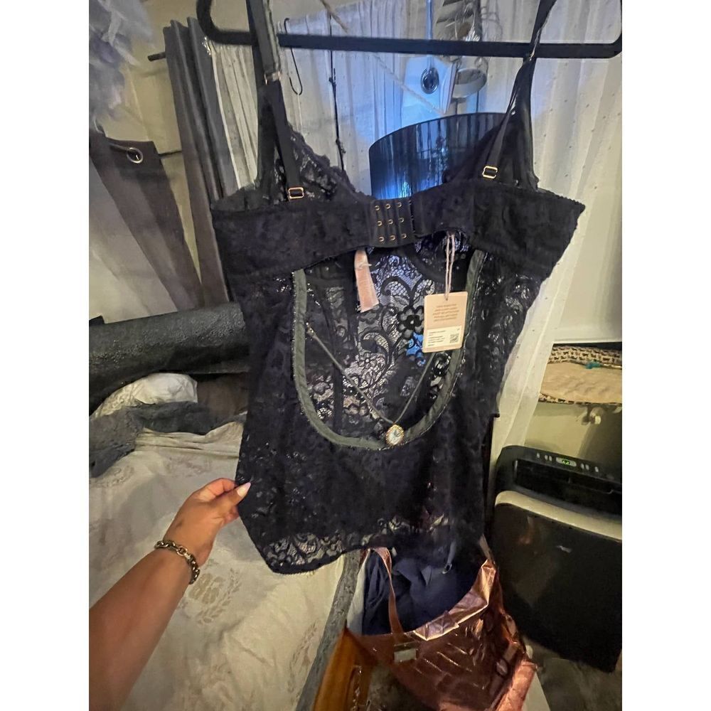 Savage x fenty nwt framed in denim teddy slip lace charm bird